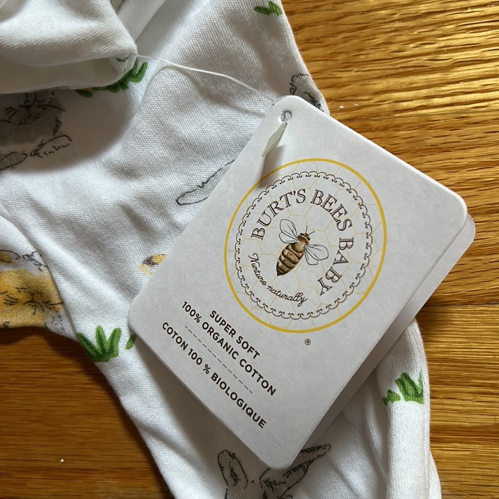 Burt’s Bees Bunny One Piece zipped Footie - Picture 4 of 4